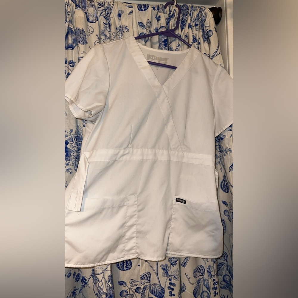Greys anatomy white scrub top